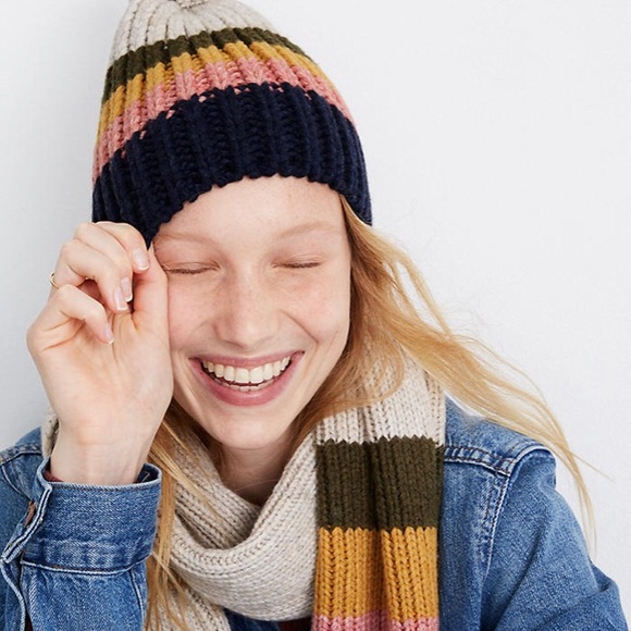NWT Madewell Chunky Beanie Hat - Picture 2 of 2
